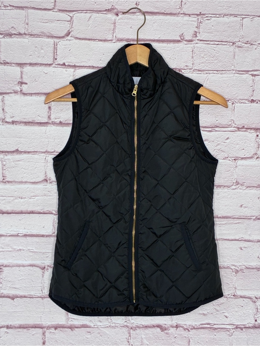 Old Navy Quilted Lightweight Full Zip Puffer Vest Like New XS